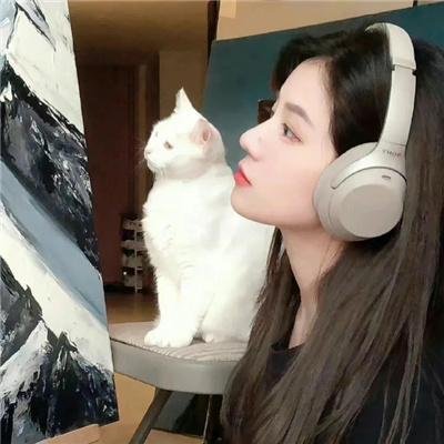女孩爱跑步